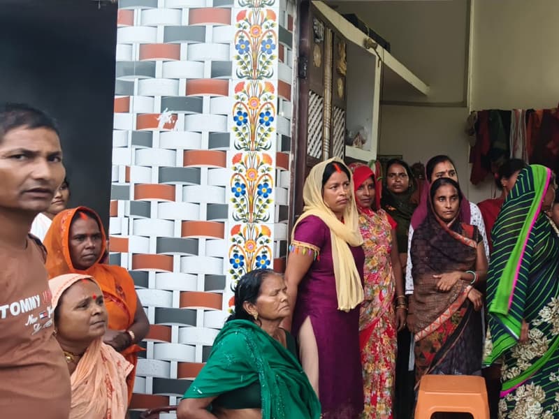 Doorstep conversation — Uttar Pradesh